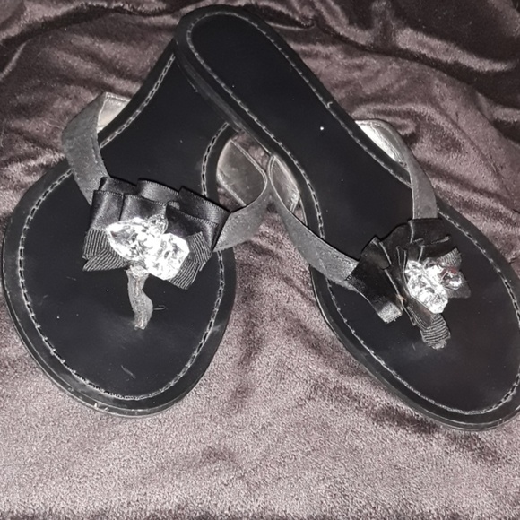 ⚡Guess black flat flip flops- ribbon& bling - Picture 4 of 8